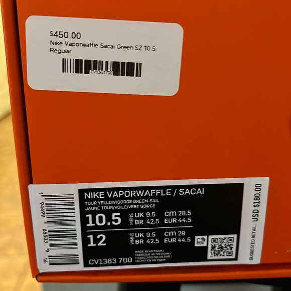 NWB Nike Vaporwaffle Sacai Yellow/Green Size 10.5. Bought as gift,tried on once. - Picture 3 of 8